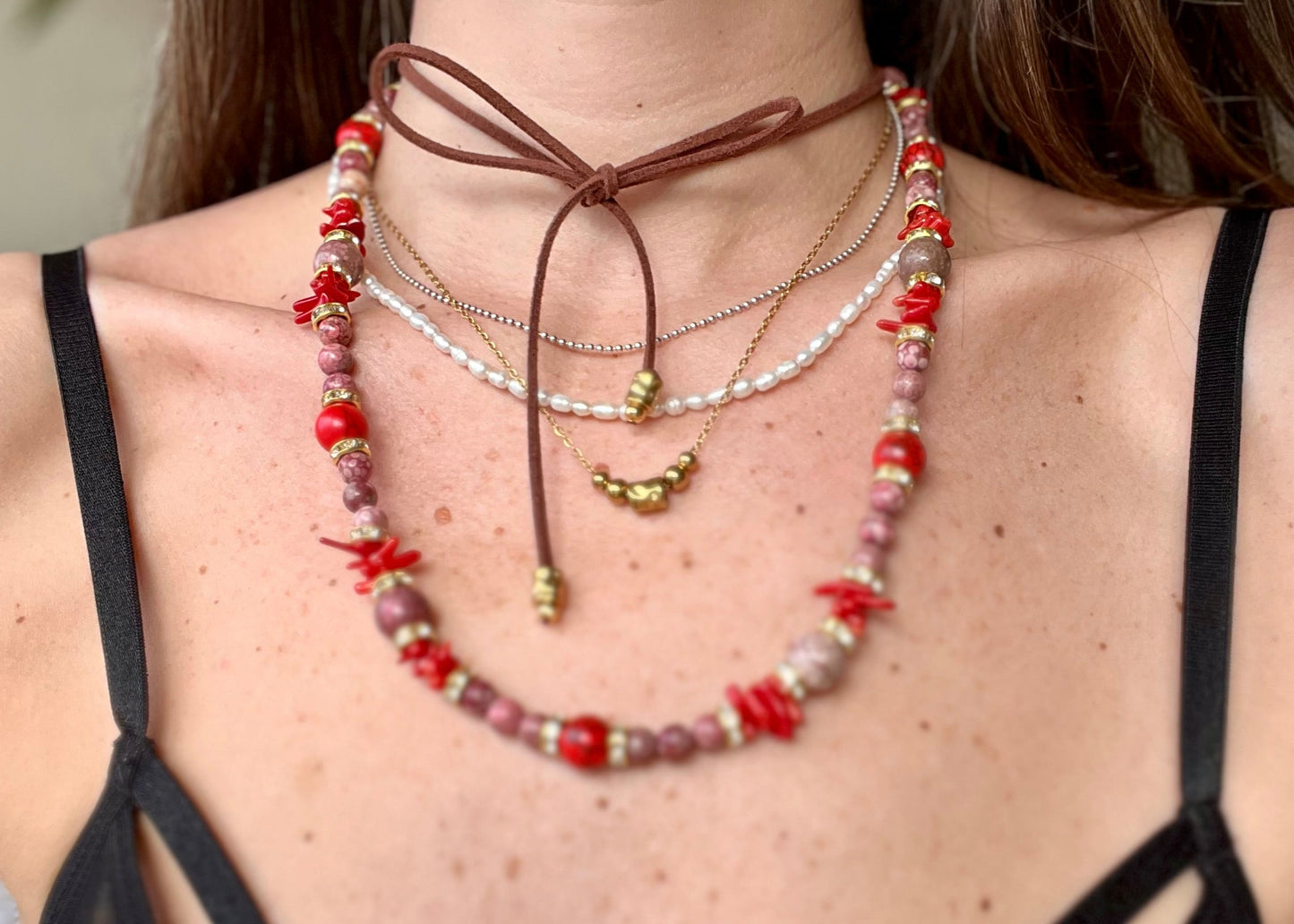 Tova Choker